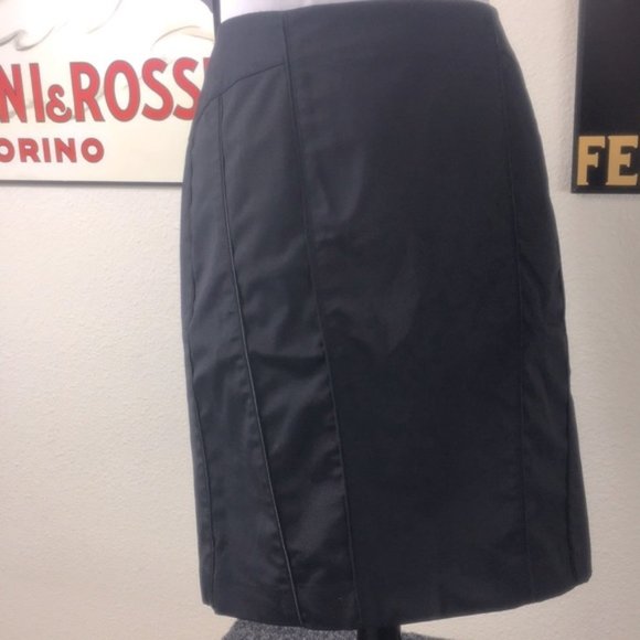 Bebe Collection Black Piping and Corset Suit Sz 10 - Picture 8 of 11